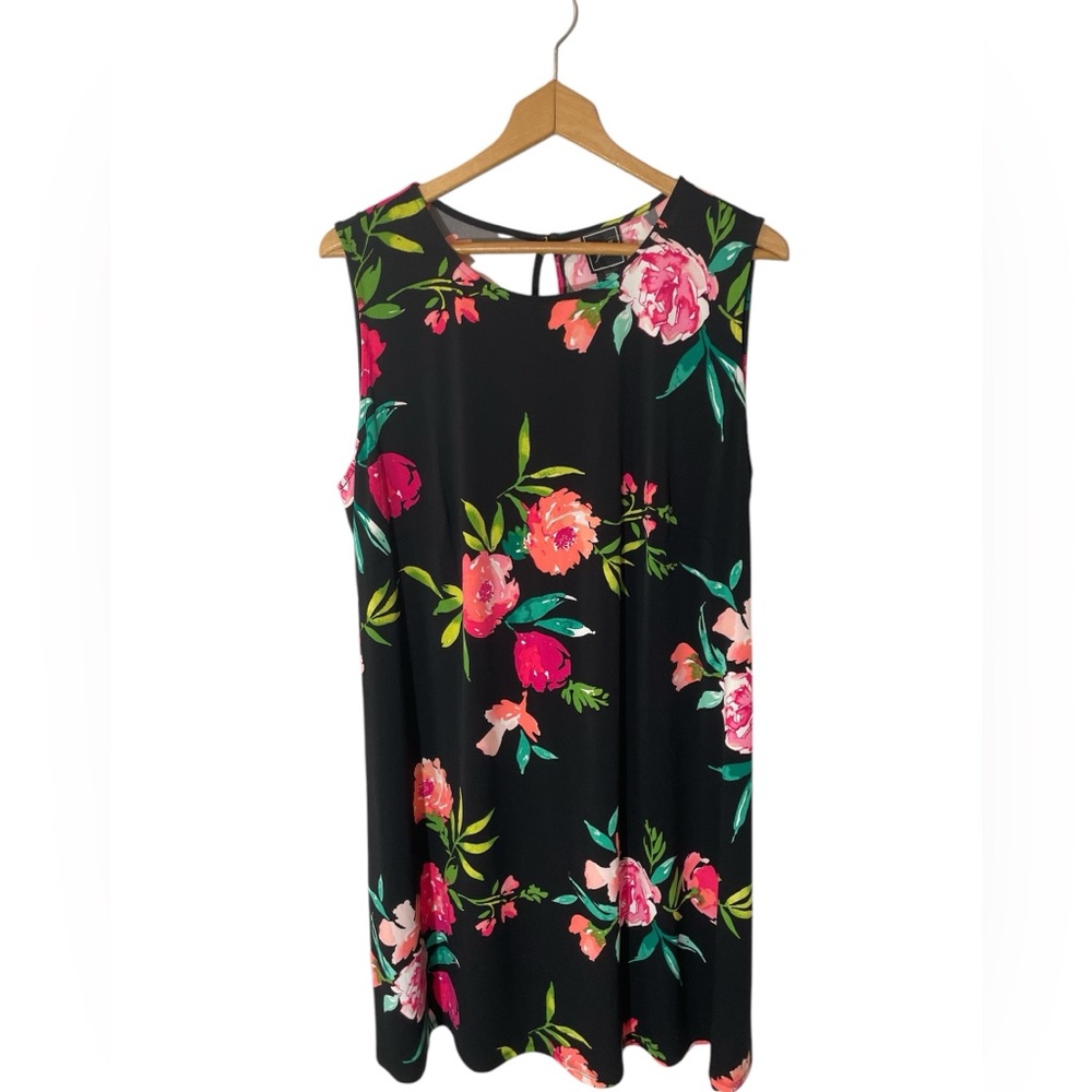 C36- Women’s 16W Floral Sleeveless Dress
